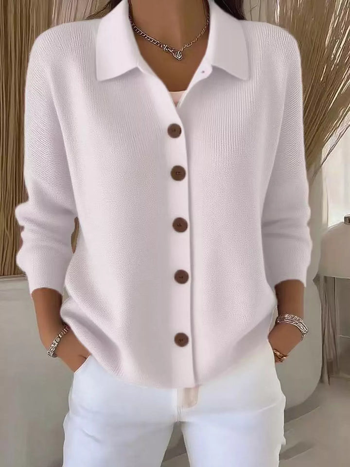 Mila™ – Cardigan doux en maille fine à col classique