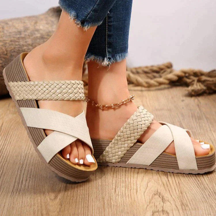 Nikki™ | Sandales orthopédiques à la mode